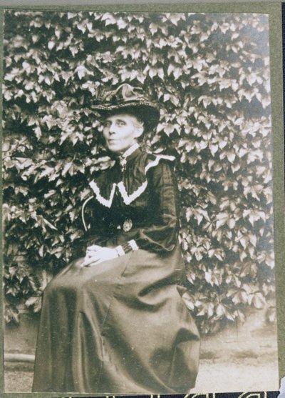 La madre di William Lawrence Bragg (1890-1971) da Australian Photographer